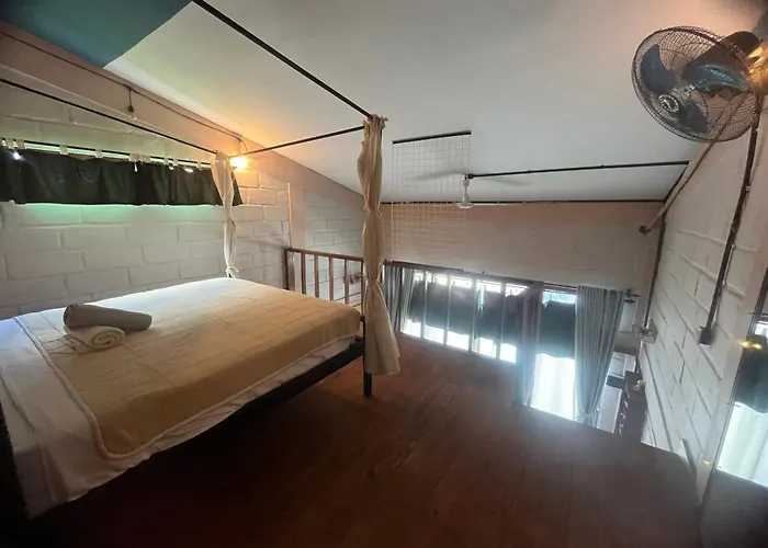 Surf Loft With Private Kitchen And Shared Pool Apartment Canggu (Bali)