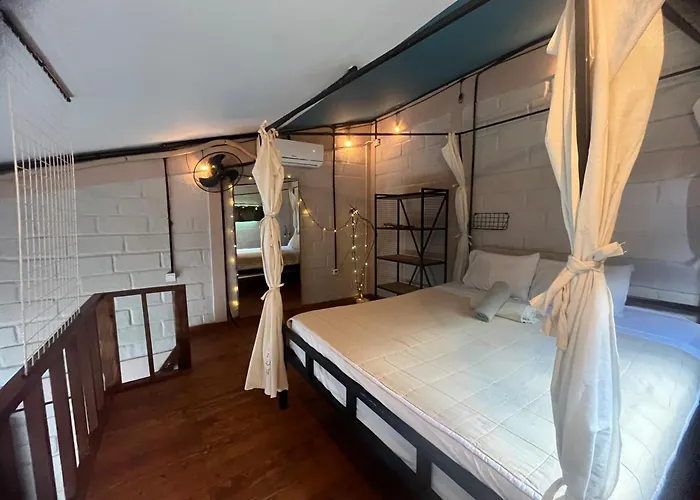Surf Loft With Private Kitchen And Shared Pool Canggu (Bali)