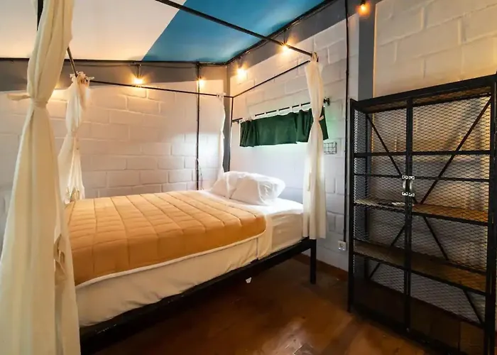 Surf Loft With Private Kitchen And Shared Pool * Canggu (Bali)