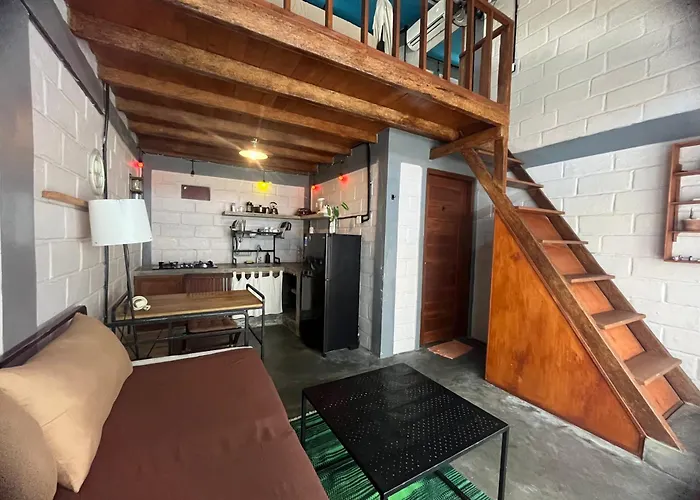 Apartment Surf Loft With Private Kitchen And Shared Pool Canggu (Bali)