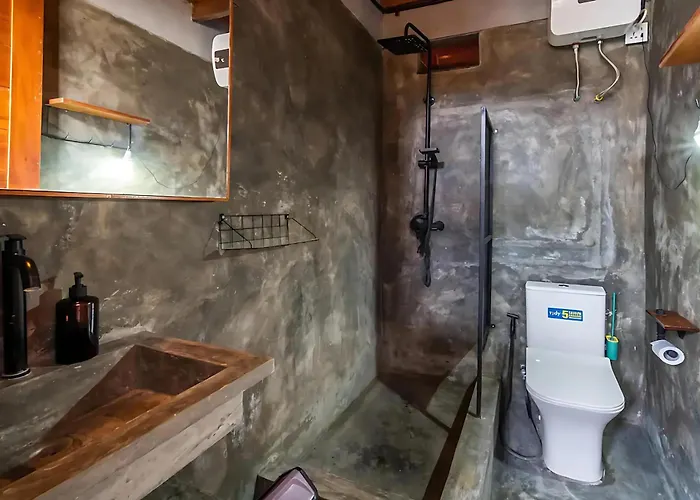 Surf Loft With Private Kitchen And Shared Pool *